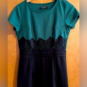 ❤️Beautiful midi evening/cocktail dress❤️Petal sleeves/Lace❤️women’s small❤️